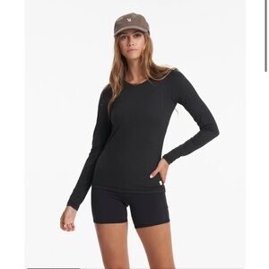 Vuori Women's Long Sleeve Lux Crew